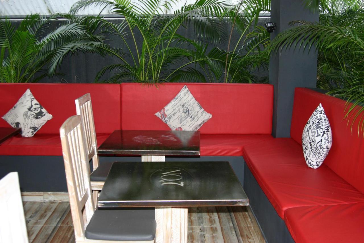 Le Pole Hotel Grand-Baie Kültér fotó